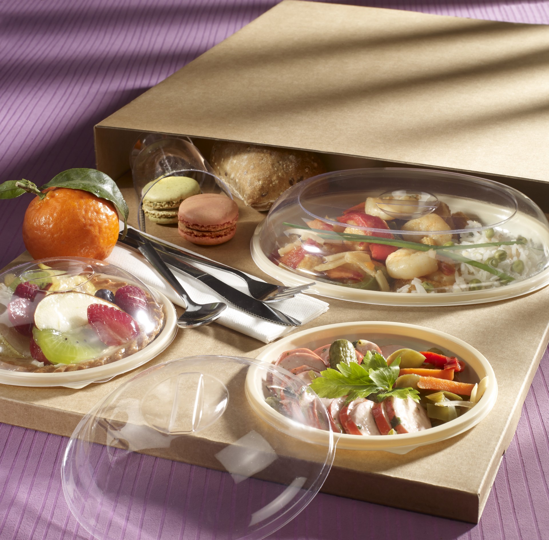 Pack 100 Plateaux repas + Couvercles